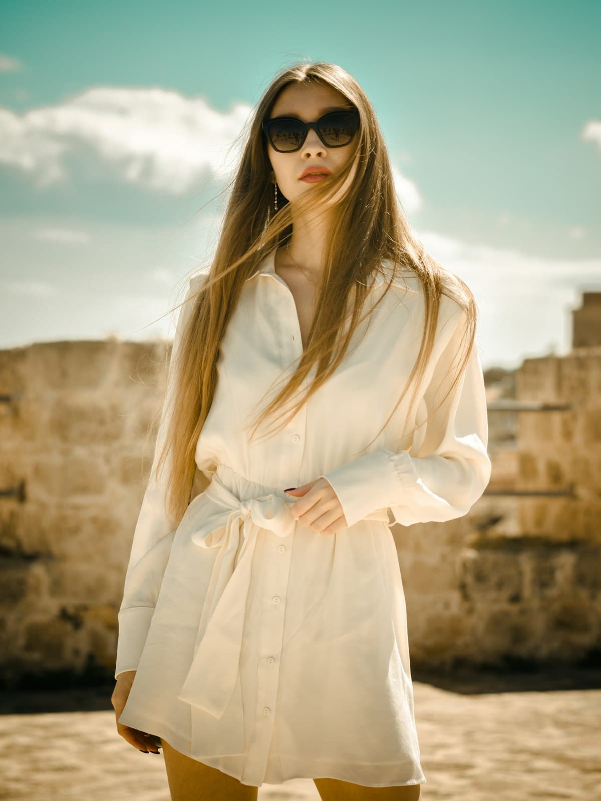Krem Oversize Gömlek Elbise — detay