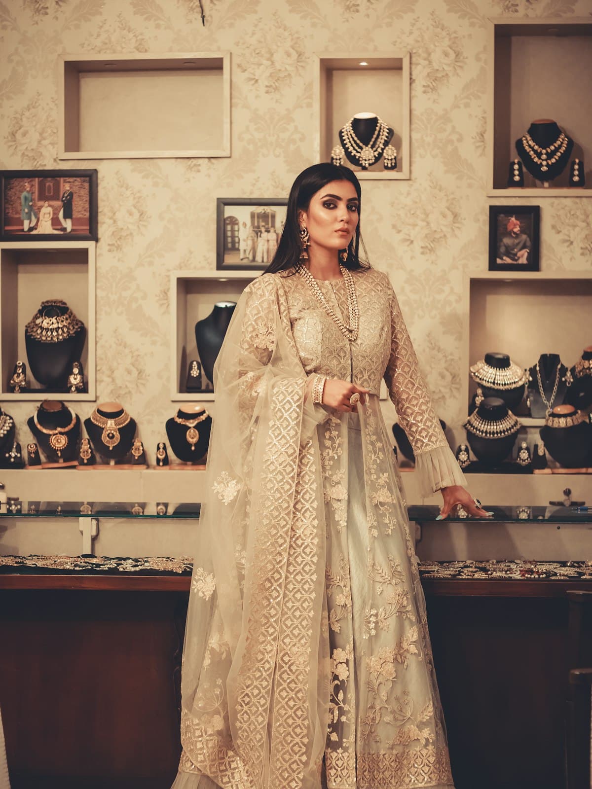 Gold İşlemeli Kaftan Abiye — detay